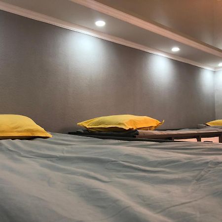 Flow Hostel Бишкек Экстерьер фото